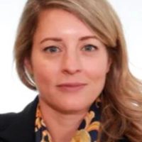M&eacute;lanie Joly