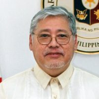 Enrique_Manalo